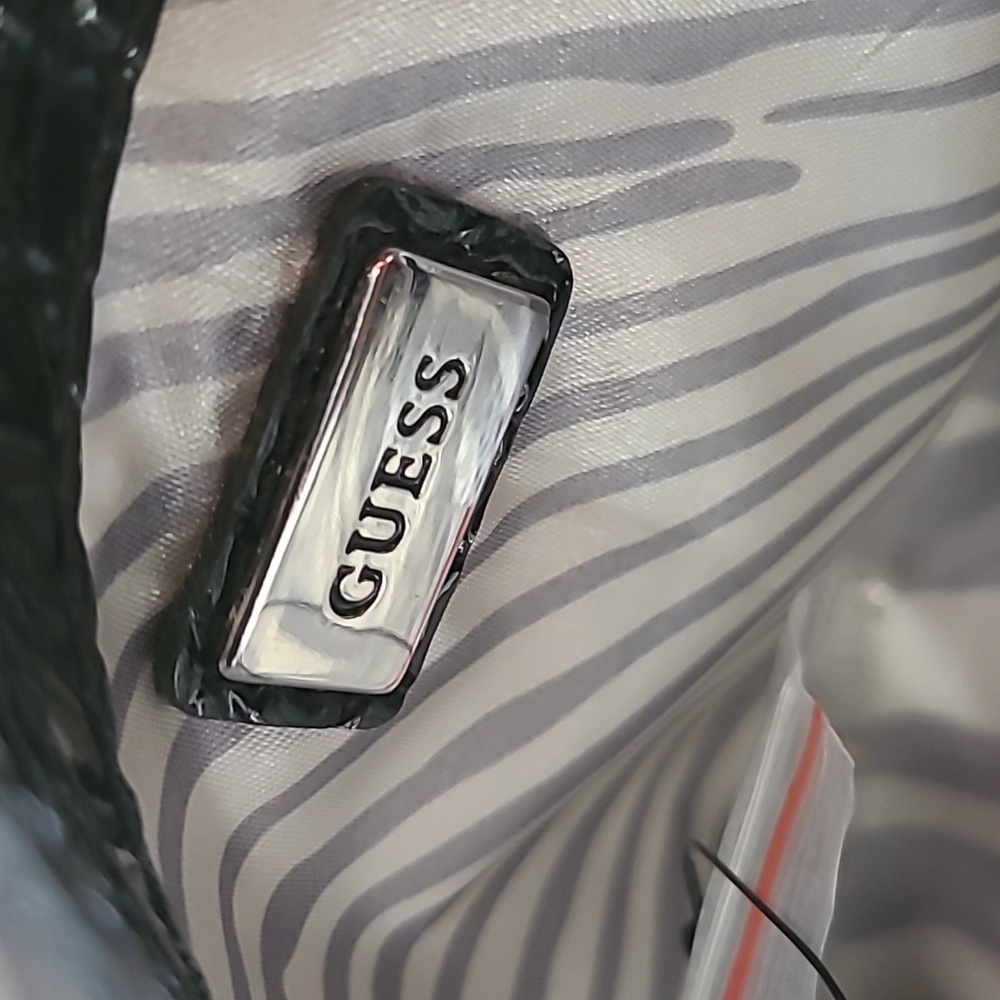 Guess bag - Picture 7 of 8